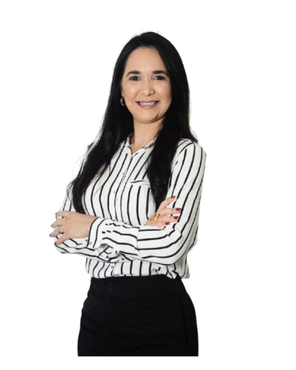 MAYRA ARAÇÃO